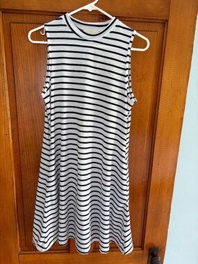 Simply Southern dress.  Size Sm